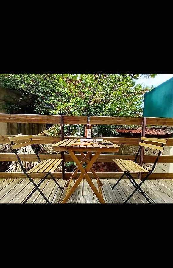 La Calme Terrasse contacts